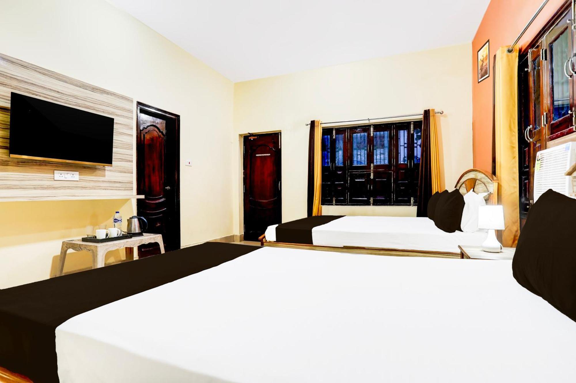 Hotel O R B Palace พาราณสี ภายนอก รูปภาพ